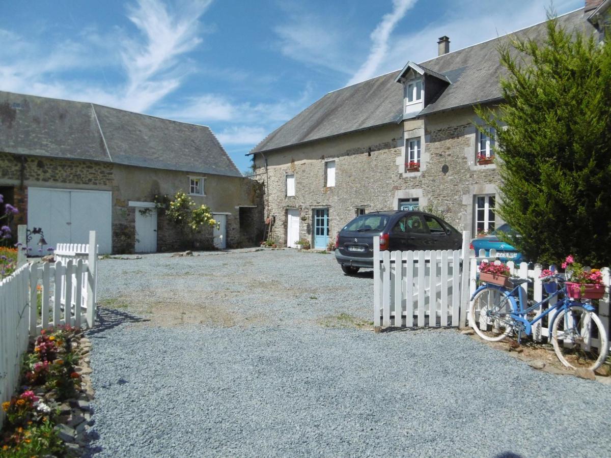 La Bicyclette Bleue Bed & Breakfast Montpinchon Dış mekan fotoğraf