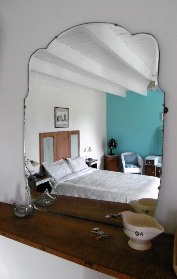 La Bicyclette Bleue Bed & Breakfast Montpinchon Dış mekan fotoğraf